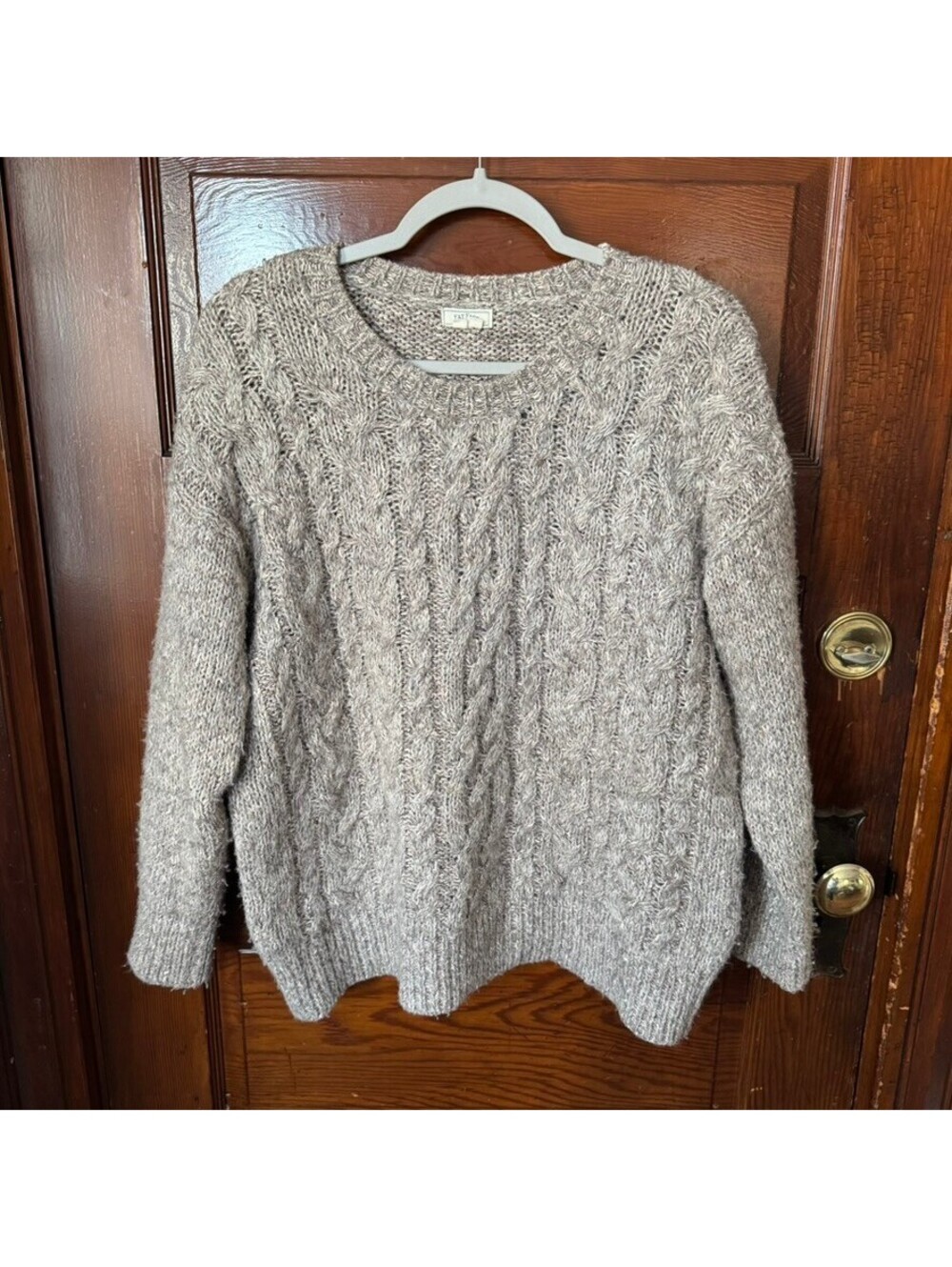 Cabincore Grandpa Chic Fat Face Gray Chunky Cable-Knit Fisherman Sweater Size M